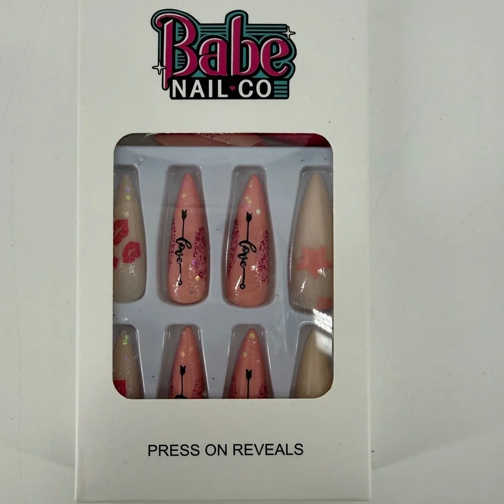 Babe Nail Co‎ 3 pack Valentines Press On Nails Heart Love Kiss Lip Glitter- long
